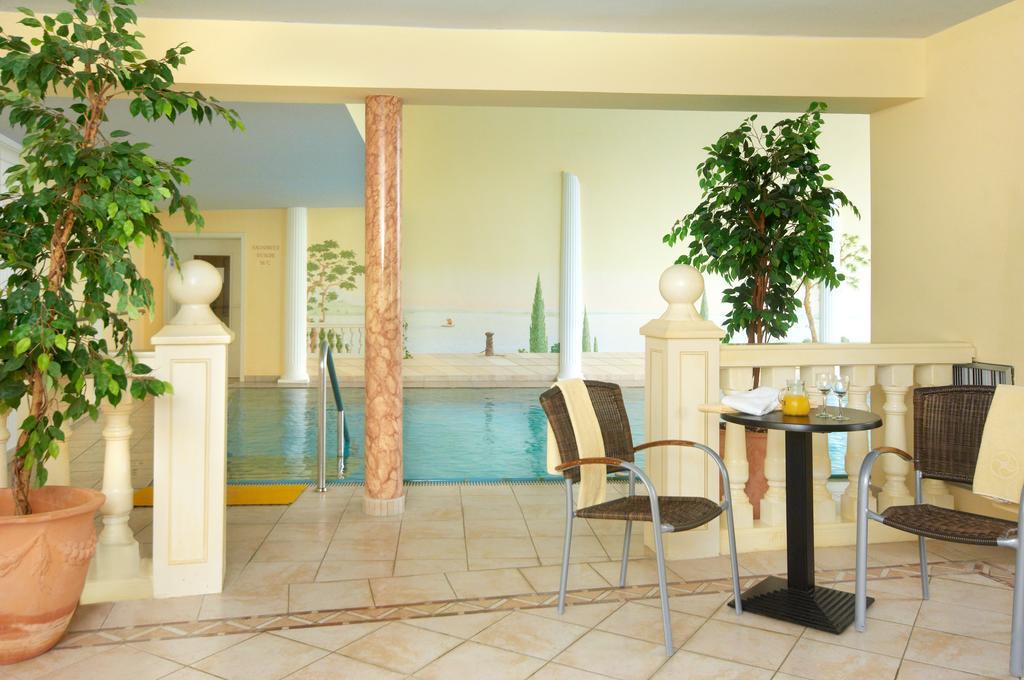 Kurhotel Kaiser Trajan Bad Goegging Ngoại thất bức ảnh