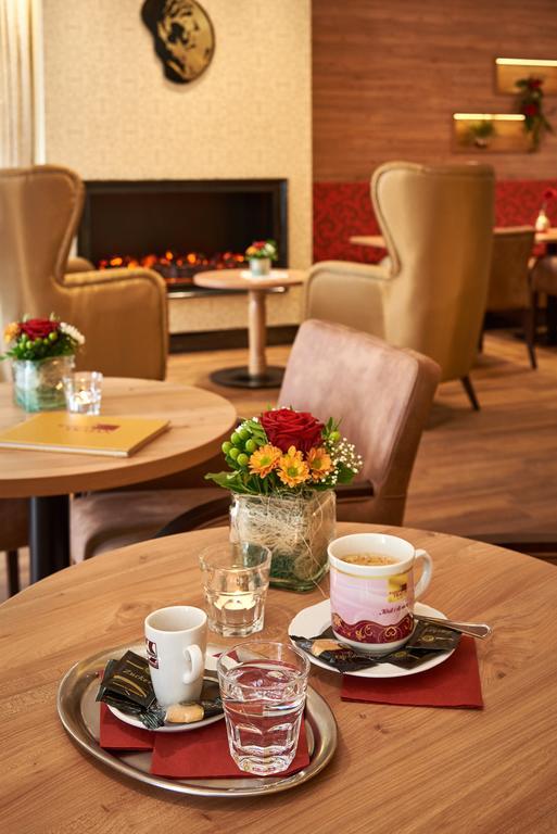 Kurhotel Kaiser Trajan Bad Goegging Ngoại thất bức ảnh
